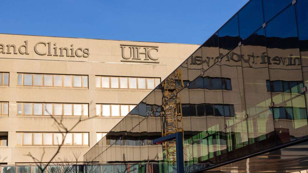 UIHC_exterior1